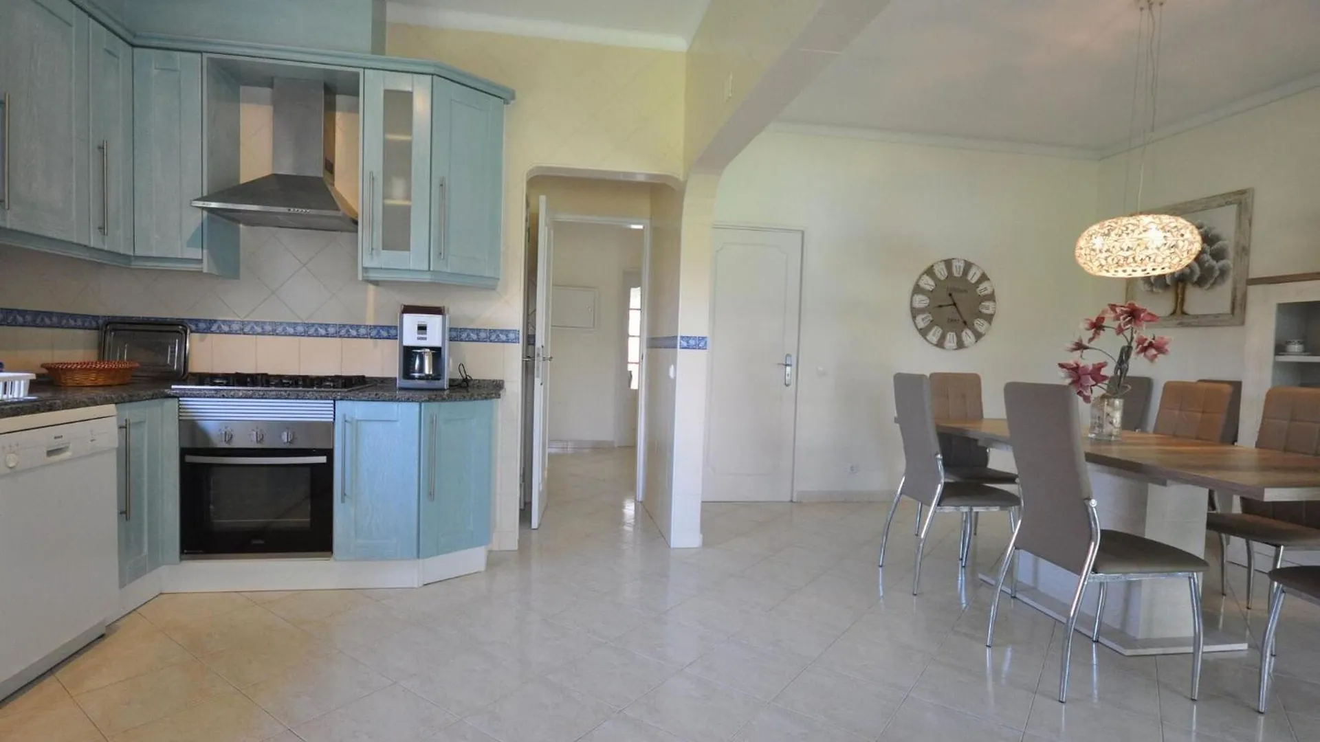 Holiday home Spacious Villa In The Resort Of Vilamoura With Private Swimming Pool
