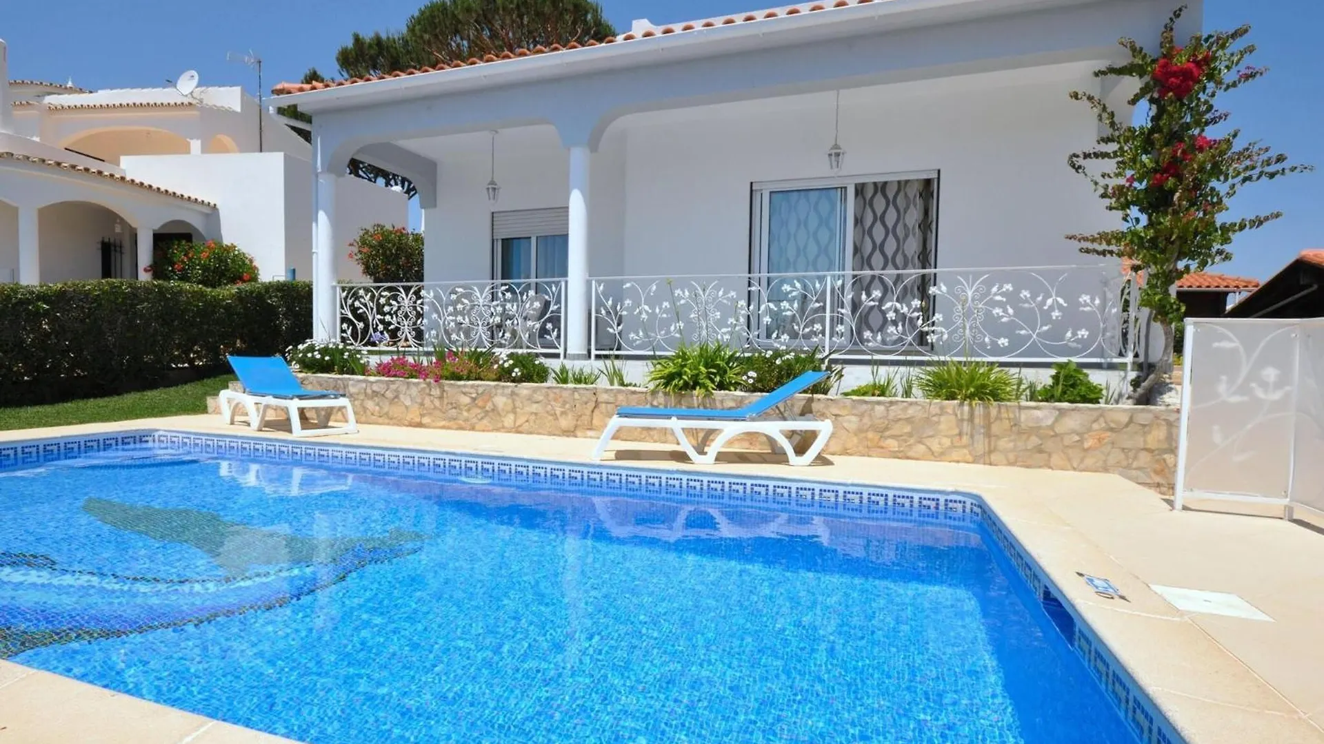 Spacious Villa In The Resort Of Vilamoura With Private Swimming Pool